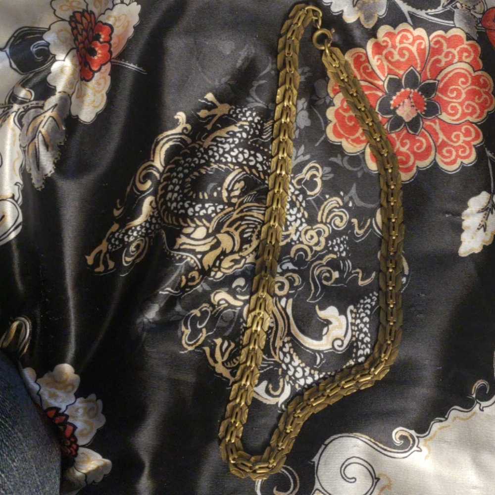 Unbranded necklace